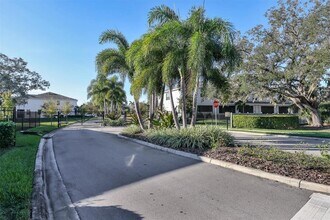 8632 Ice Wine St in Sarasota, FL - Building Photo - Building Photo