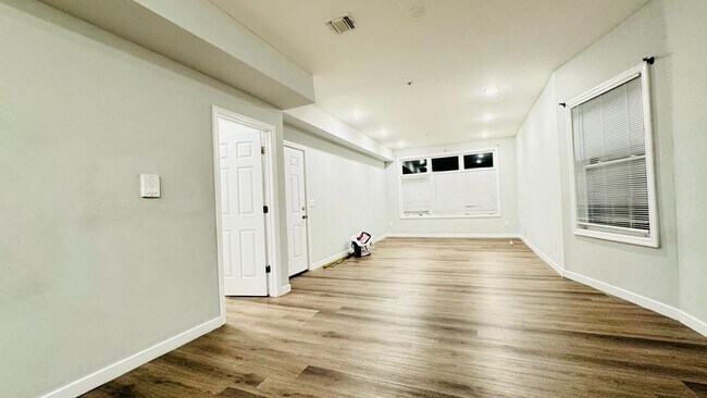 349 Hamilton Ave in Paterson, NJ - Building Photo - Building Photo