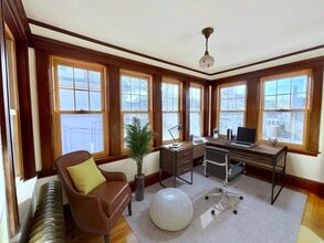 90 Poplar St in Watertown, MA - Building Photo - Building Photo