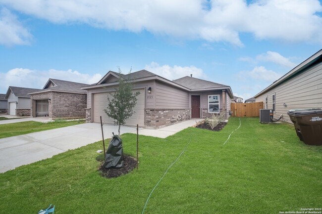 property at 2123 Collins Aly
