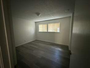 1177 Ski Run Blvd, Unit #A in South Lake Tahoe, CA - Foto de edificio - Building Photo