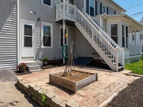 14 Forest St in Dover, NH - Building Photo - Building Photo