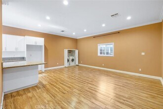 15549 Ludlow St in Los Angeles, CA - Building Photo - Building Photo