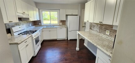 1145 Mackinac Dr in St. Louis, MO - Building Photo - Building Photo