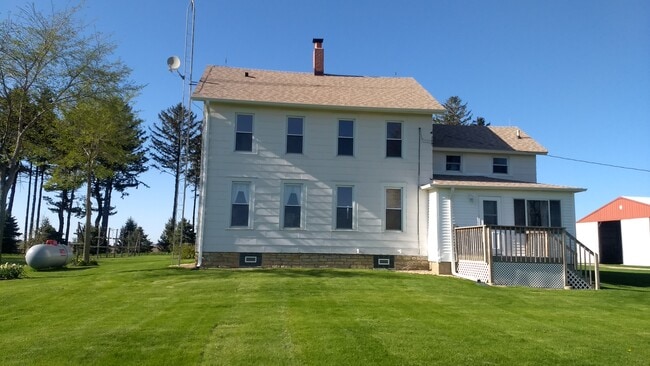 property at 9269 Wesson Rd