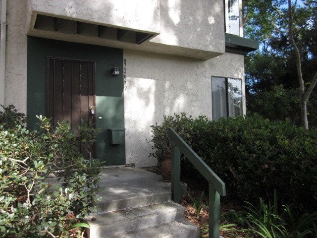 property at 8726 Villa La Jolla Dr