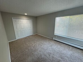 4502 Picturesque Cir, Unit 2 in Colorado Springs, CO - Building Photo - Building Photo