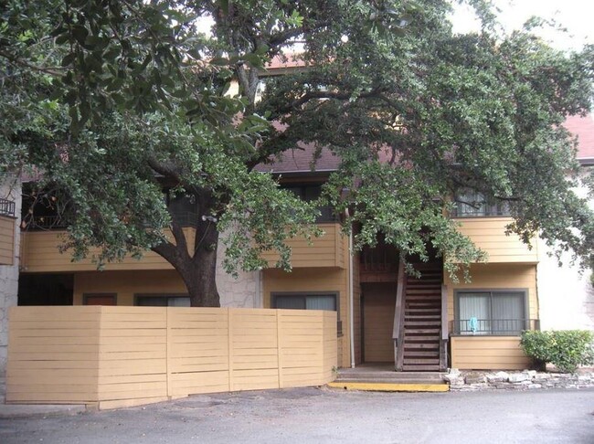 2714 Nueces St in Austin, TX - Building Photo - Building Photo