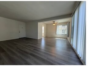 1121 26th St, Unit 1 in Santa Monica, CA - Building Photo - Building Photo