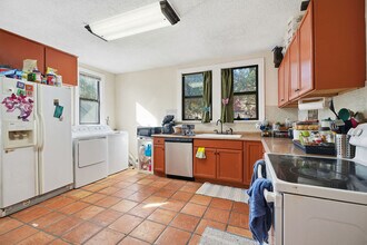 2317 18th St in Lubbock, TX - Building Photo - Building Photo