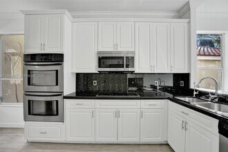 2508 Cardaman Ave in Hollywood, FL - Building Photo - Building Photo