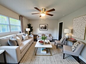7418 Saunders Rd in Houston, TX - Building Photo - Building Photo