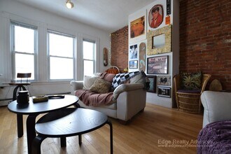 58 Murdock St, Unit 2 in Boston, MA - Building Photo - Building Photo