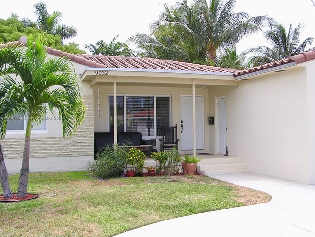 9032 Abbott Ave in Surfside, FL - Building Photo - Building Photo