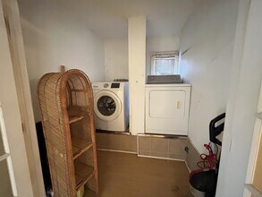 34 Gladstone Ave in Hamilton, ON - Building Photo - Building Photo