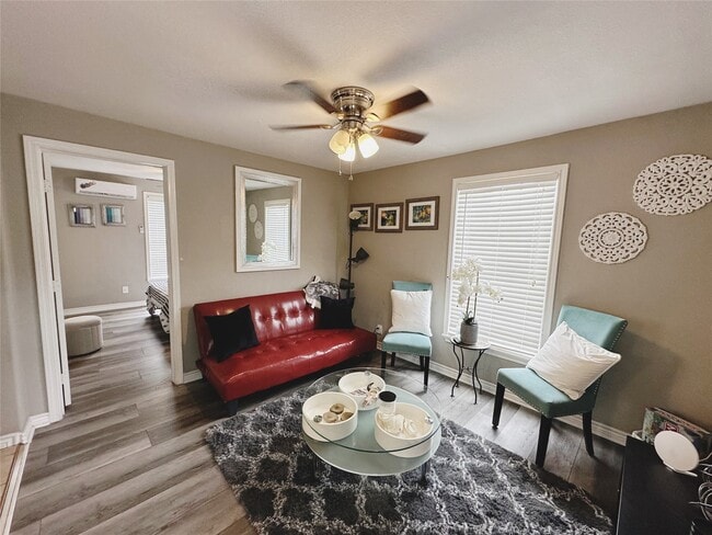 property at 5605 Robertson St