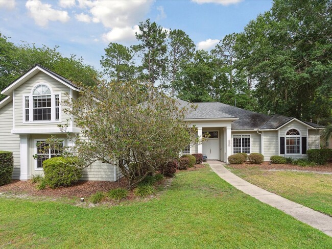 4321 NW 51st Dr in Gainesville, FL - Foto de edificio - Building Photo
