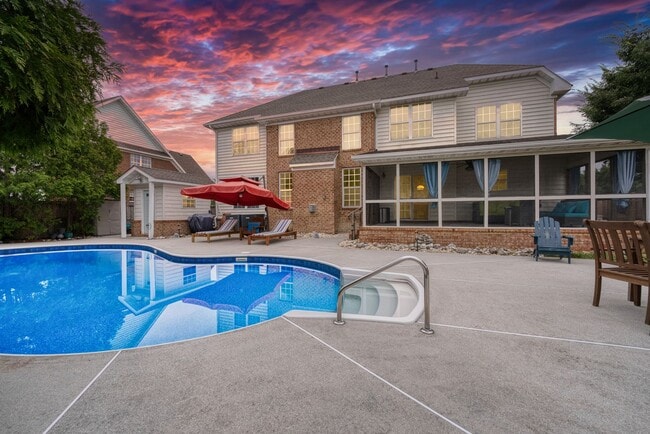 2409 Edenton Ct in Virginia Beach, VA - Foto de edificio - Building Photo