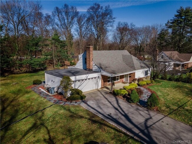 property at 13 Colonial Rd
