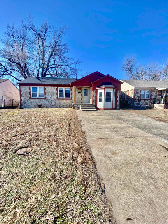 1409 Magnolia Ln in Midwest City, OK - Building Photo