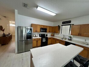 347 Cotswold Cir in Davenport, FL - Building Photo - Building Photo