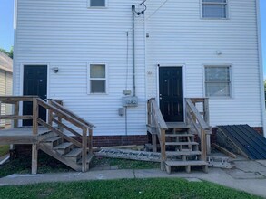 226 E Hyde Park Ave, Unit 226 in St. Joseph, MO - Building Photo - Building Photo