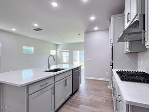 613 Red River Dr in Garner, NC - Building Photo - Building Photo