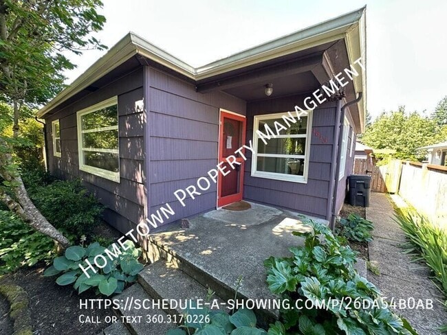 1613 Garrison St NE in Olympia, WA - Building Photo - Building Photo