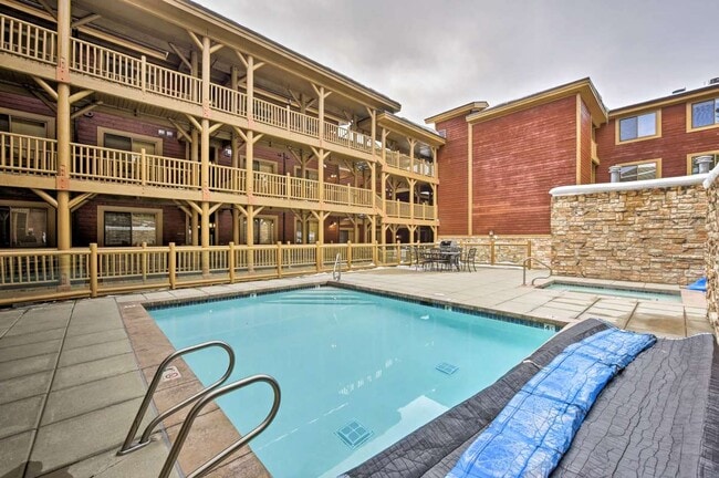 property at 7447 Royal St