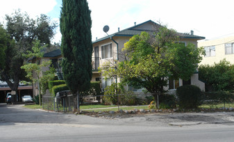 10091 Tujunga Canyon Blvd Apartments