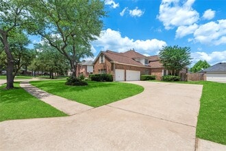 17406 Lonesome Dove Trail in Houston, TX - Building Photo - Building Photo