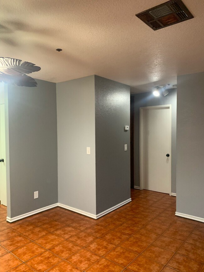 34653 Vaquero Rd Apartments and Nearby Cathedral City Apartments For