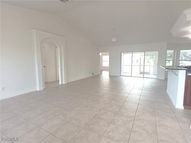 1316 NE 20th Ave in Cape Coral, FL - Building Photo - Building Photo