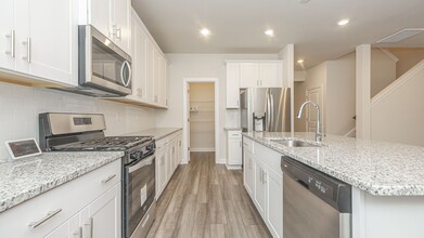 4559 Day Lily Run St in Myrtle Beach, SC - Building Photo - Building Photo