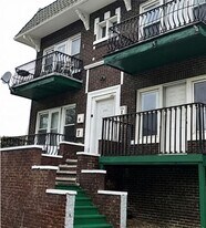 1721 Allandale Ave in East Cleveland, OH - Building Photo