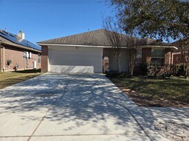 7019 Brody Ln in Houston, TX - Building Photo