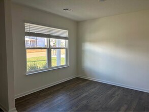 1610 River Poppy Road in Mascot, TN - Building Photo - Building Photo