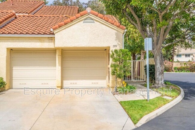 property at 1351 El Lazo Ct