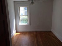 563 Rathbun St in Woonsocket, RI - Building Photo - Interior Photo