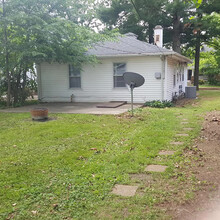 649 W Vine St in Springfield, IL - Building Photo - Building Photo