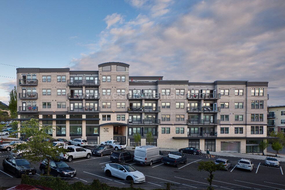 Blair Park in Bellingham, WA - Foto de edificio