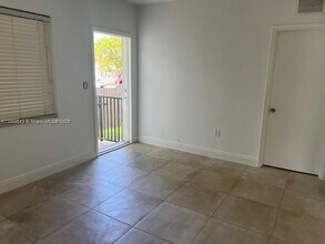 2121 SW 14th Terrace in Miami, FL - Building Photo - Building Photo