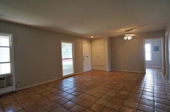 462-464 Bryn Mawr Dr in San Antonio, TX - Building Photo - Building Photo