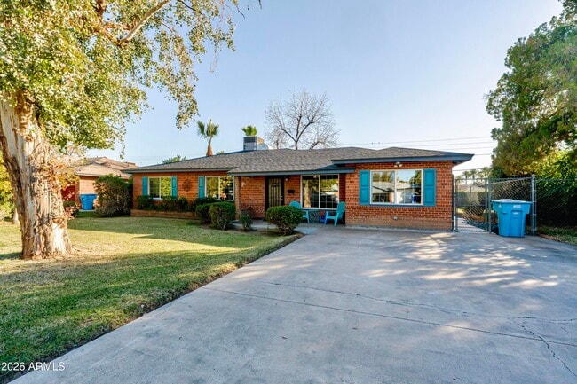 property at 1631 W Rovey Ave