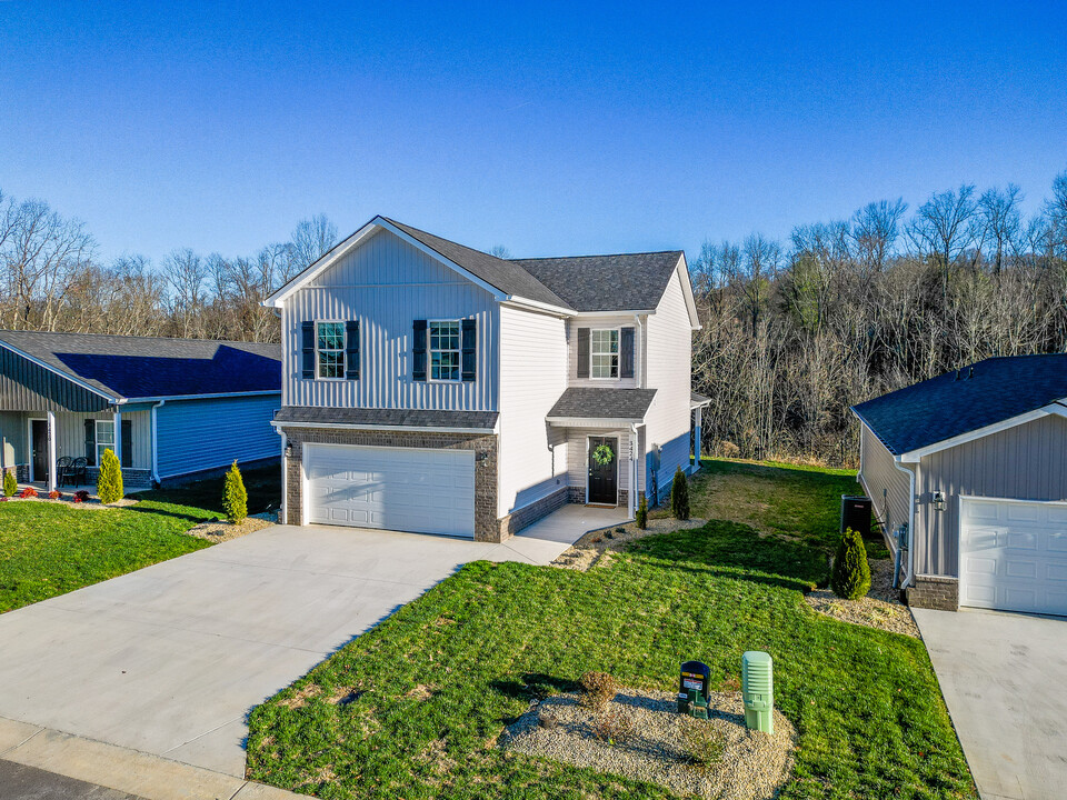 3460 Frylee Ct in Kingsport, TN - Building Photo