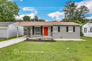 2636 Santa Monica Dr NW, Unit B 6-D in Atlanta, GA - Building Photo