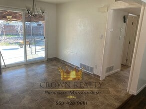 886 Cardoza Dr in Tulare, CA - Building Photo - Building Photo