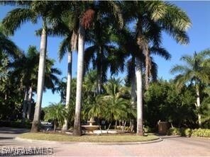 1160 Wildwood Lakes Blvd in Naples, FL - Building Photo