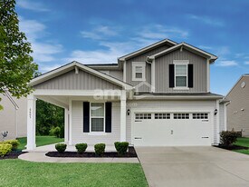 6605 Shooting Star Dr in Whitestown, IN - Building Photo