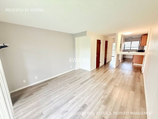 property at 98-640 Moanalua Rd